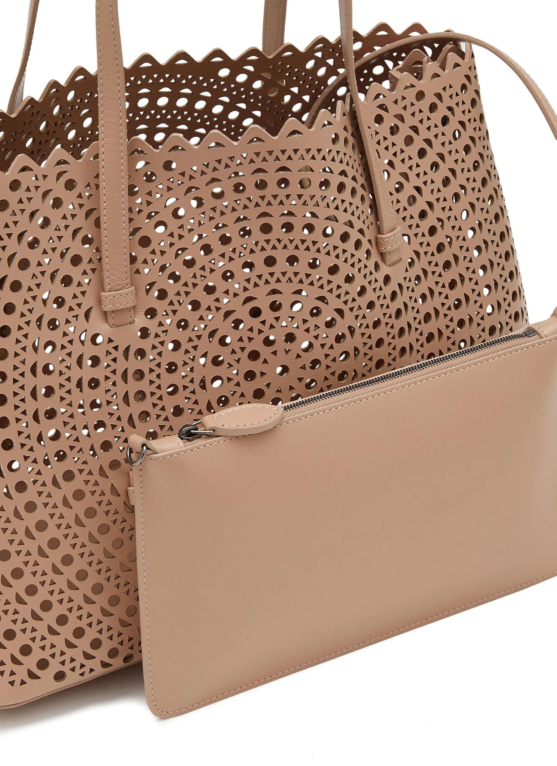 -----------ALAÏA ---- ------------BEIGE ----Mina 32 Perforated Leather Tote Bag --