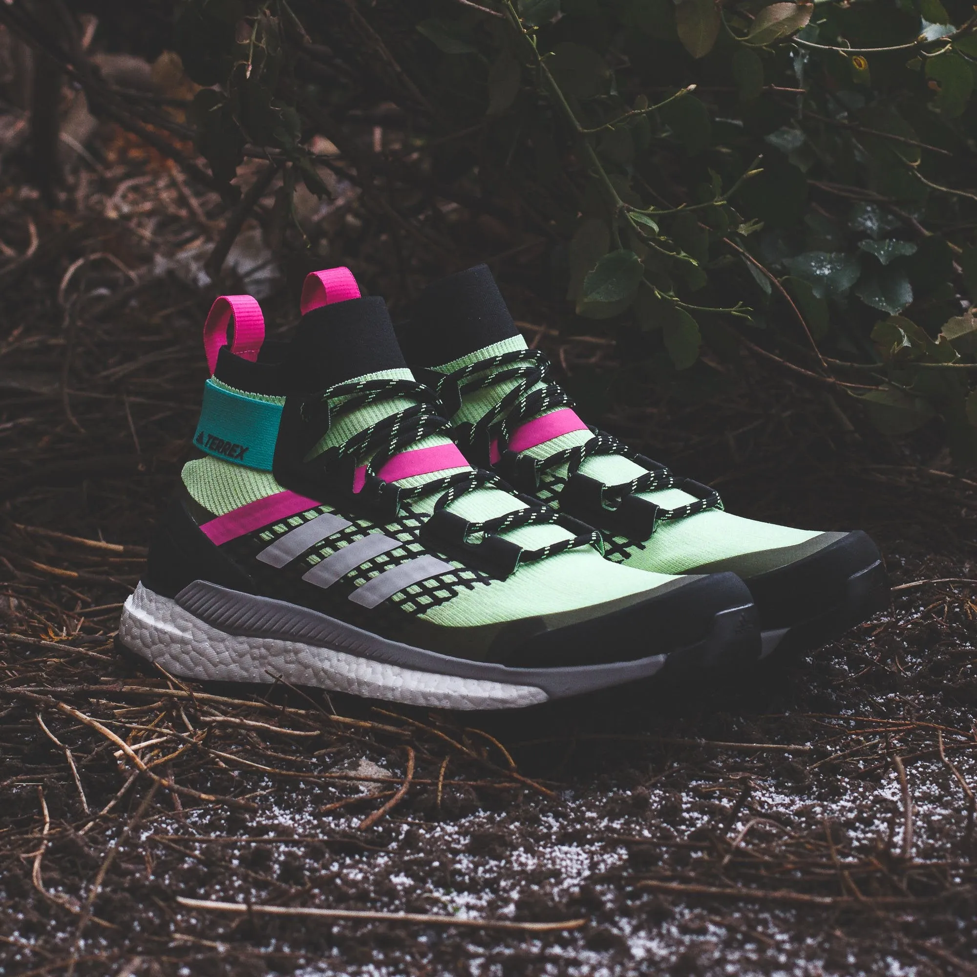 Adidas Outdoor Men Terrex Free Hiker Boost Primeblue Hi Res Yellow FY7334