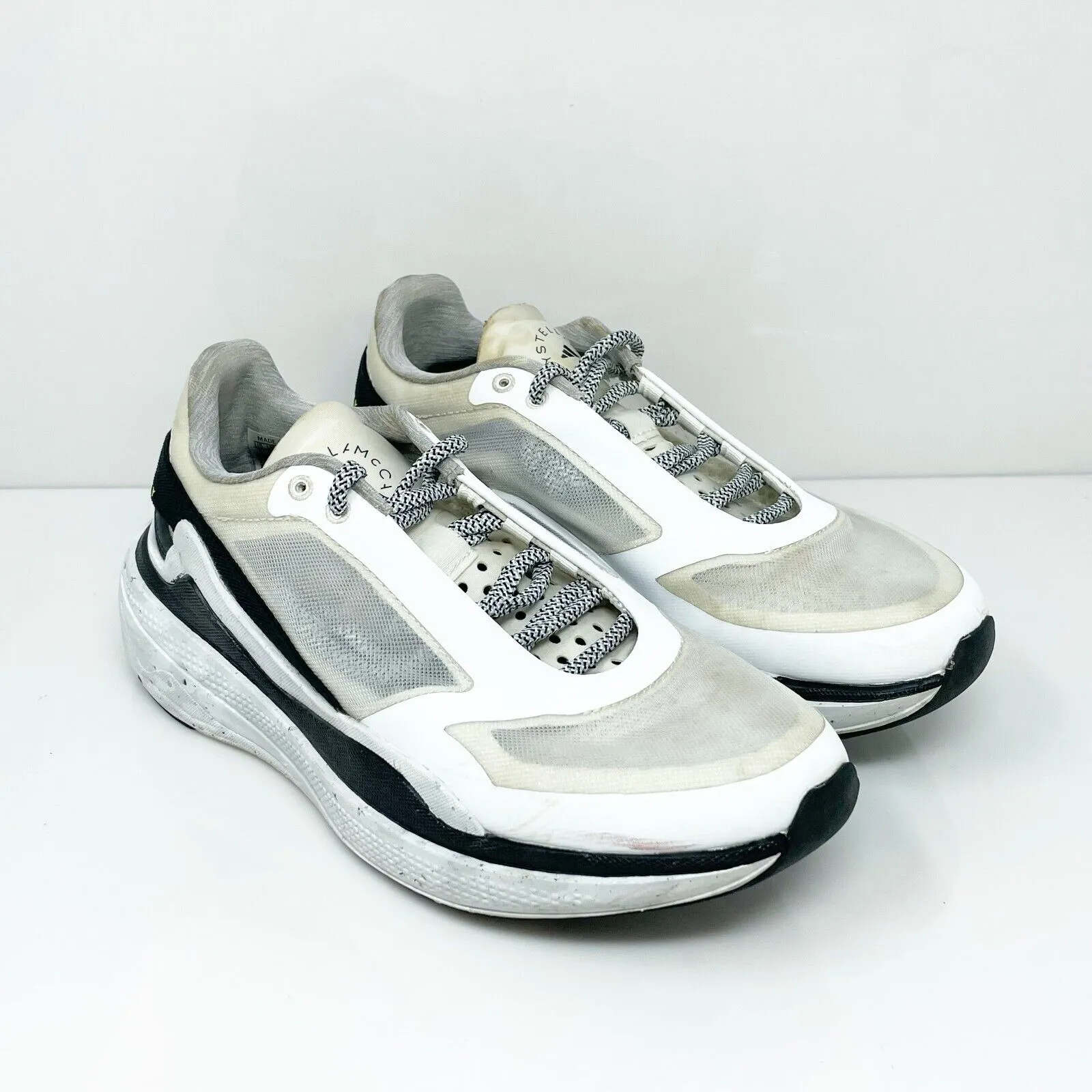 Adidas Womens Earthlight GY6061 White Running Shoes Sneakers Size 7