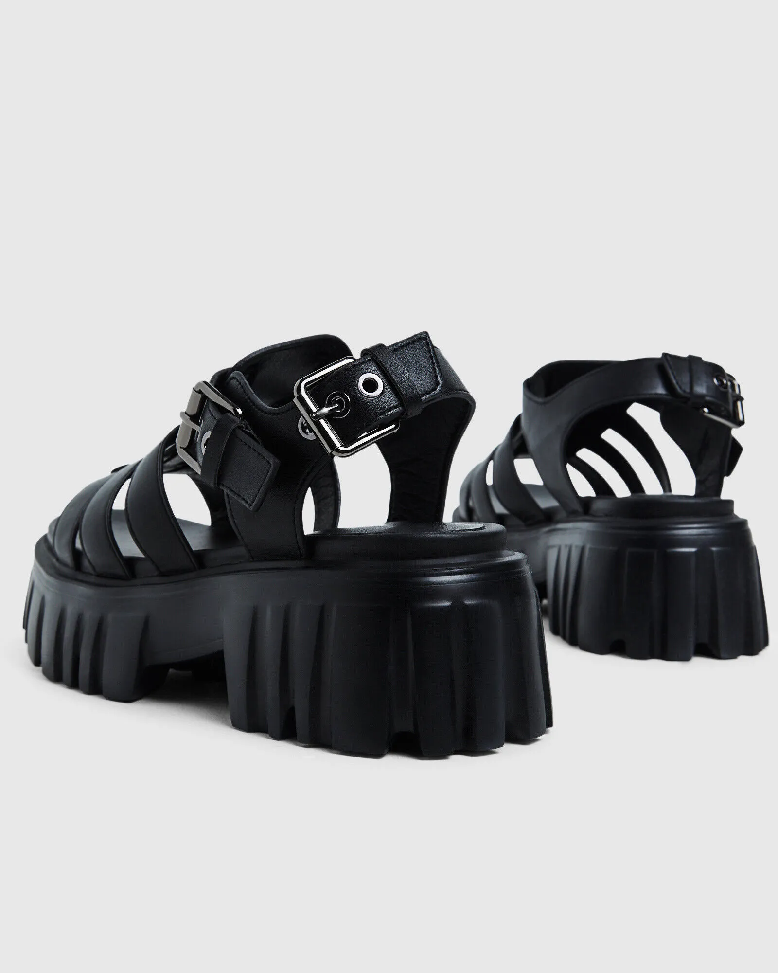 Alice In The Eve Skylar Sandals Black