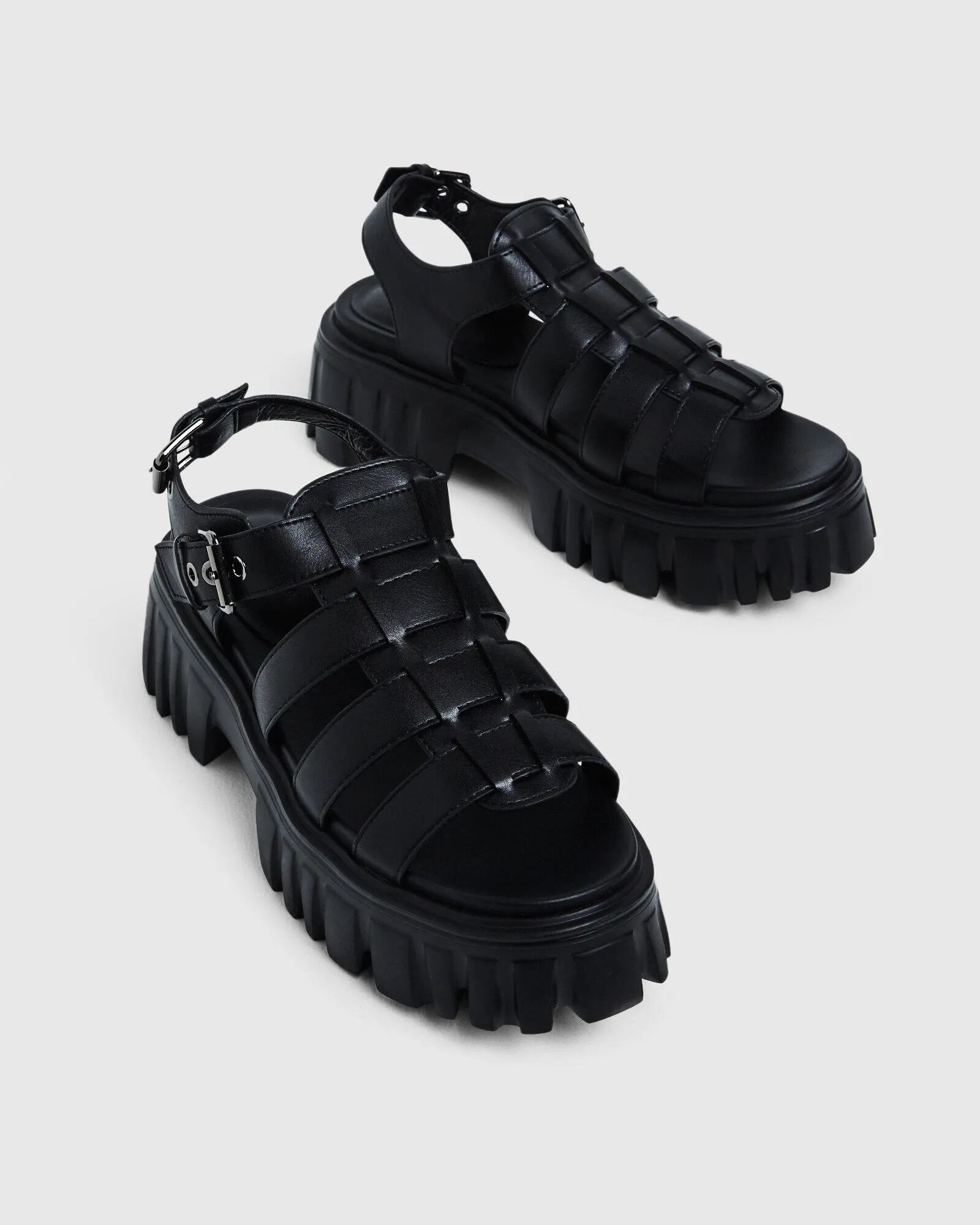 Alice In The Eve Skylar Sandals Black