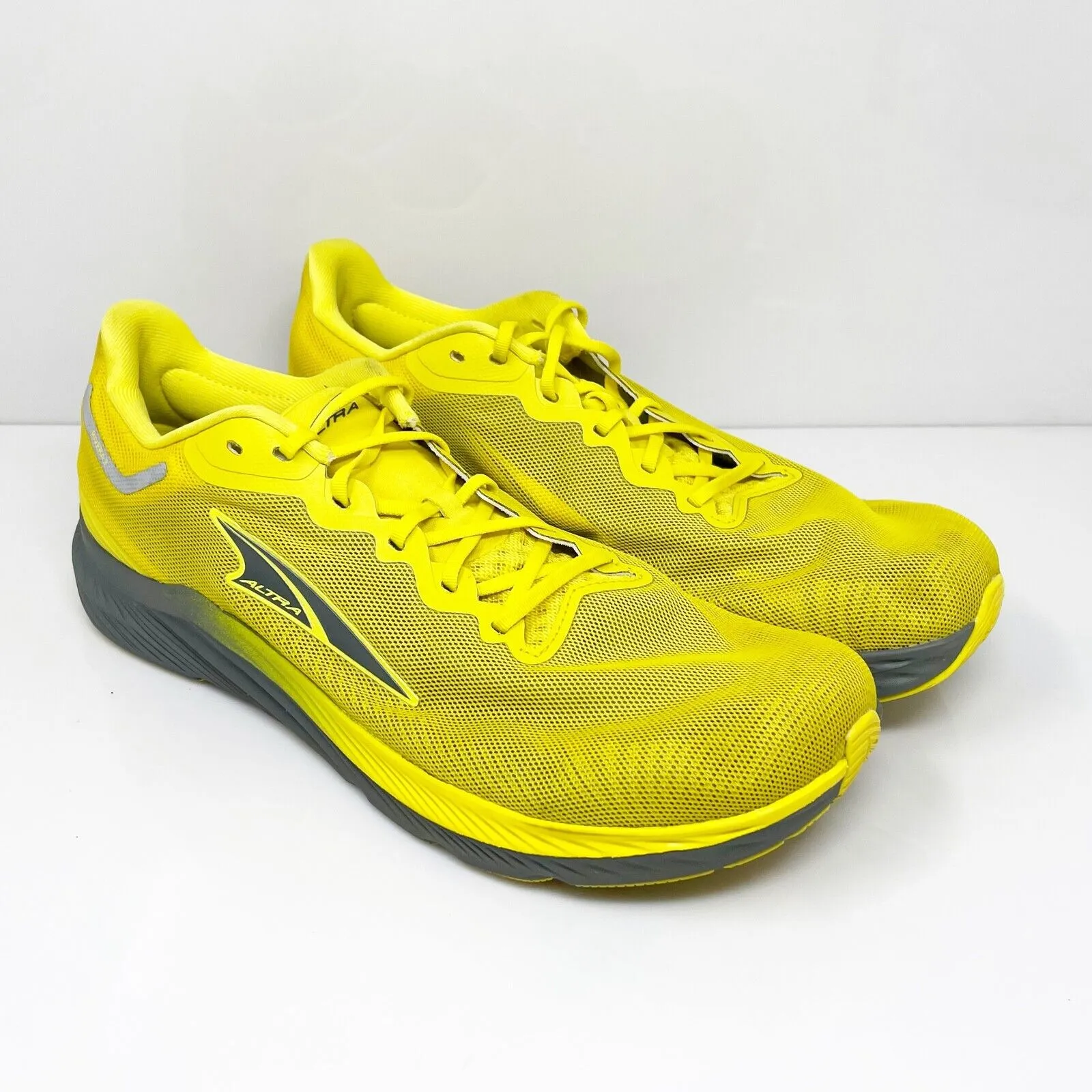 Altra Mens Rivera 3 AL0A7R6Y270 Yellow Running Shoes Sneakers Size 12