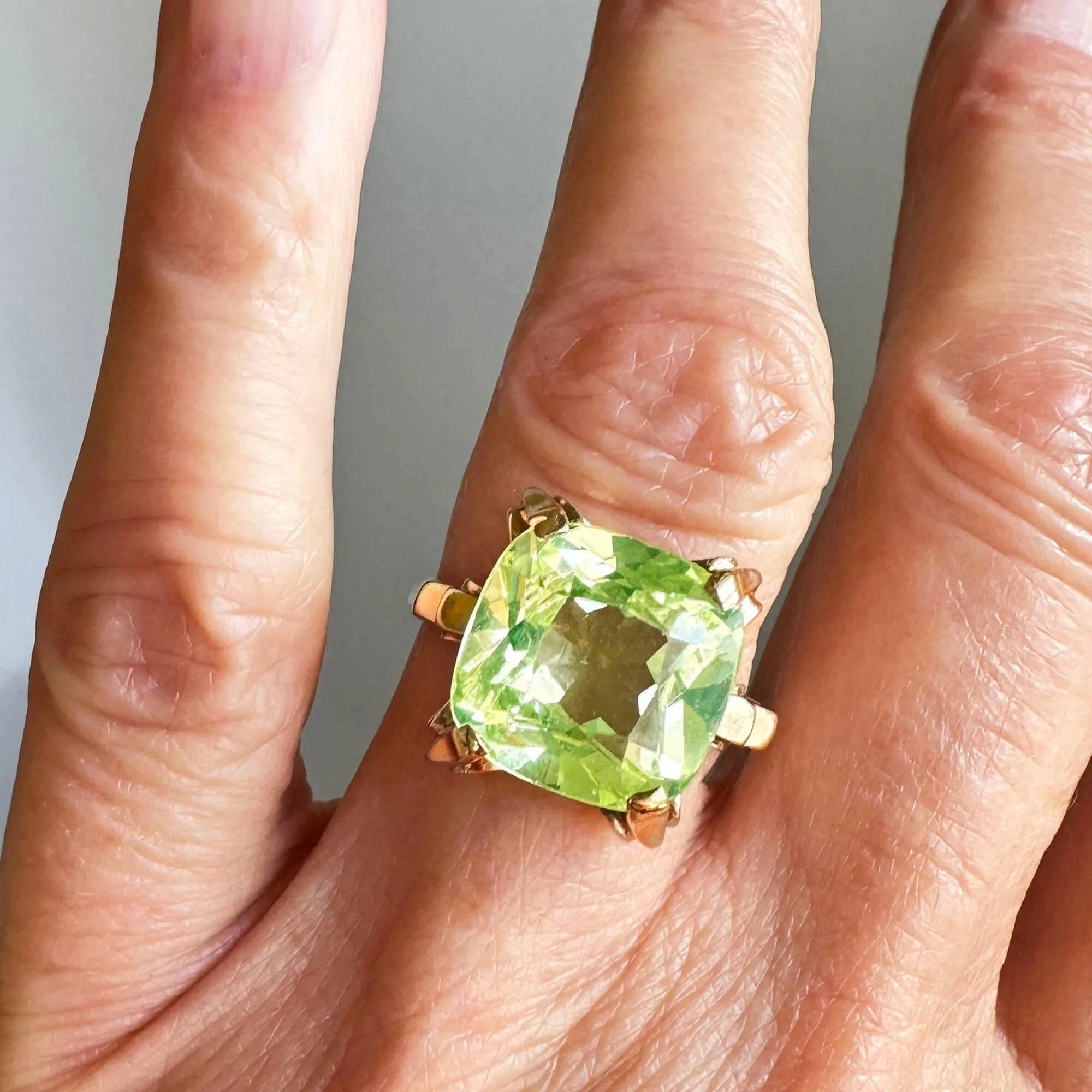 Art Deco 14K Gold Cushion Cut Green Spinel Ring