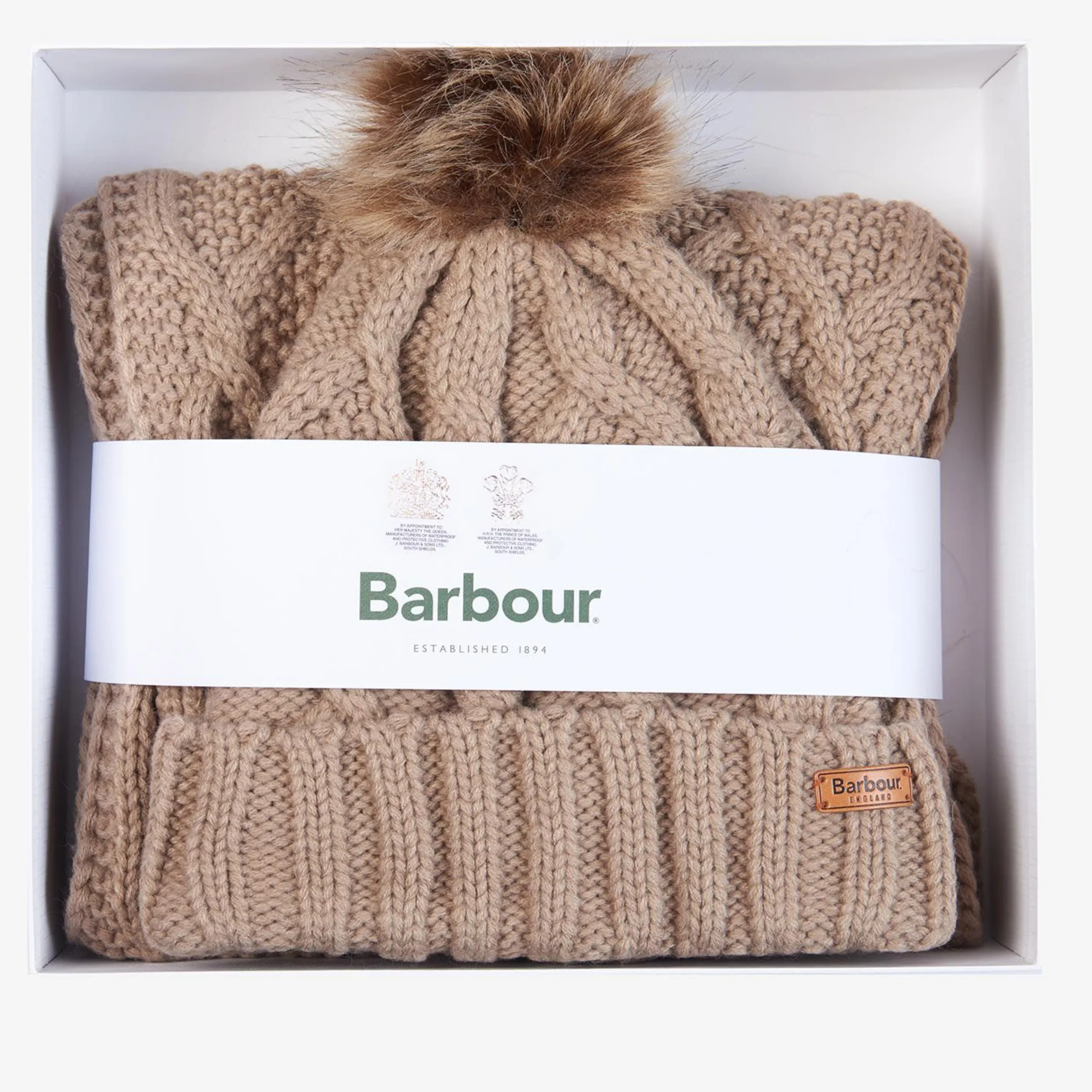 Barbour Ridley Hat & Scarf in Trench LGS0075