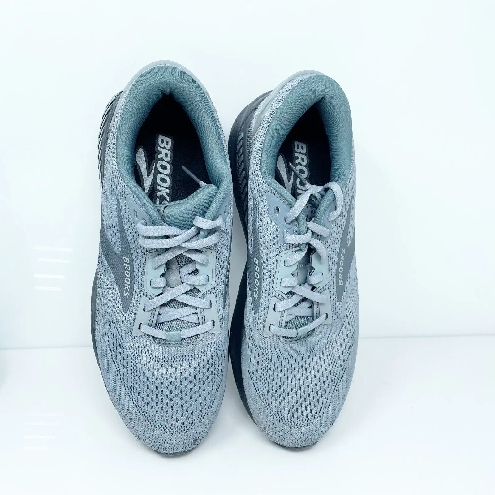 Brooks Mens Beast GTS 24 1104251D069 Gray Running Shoes Sneakers Size 9 D