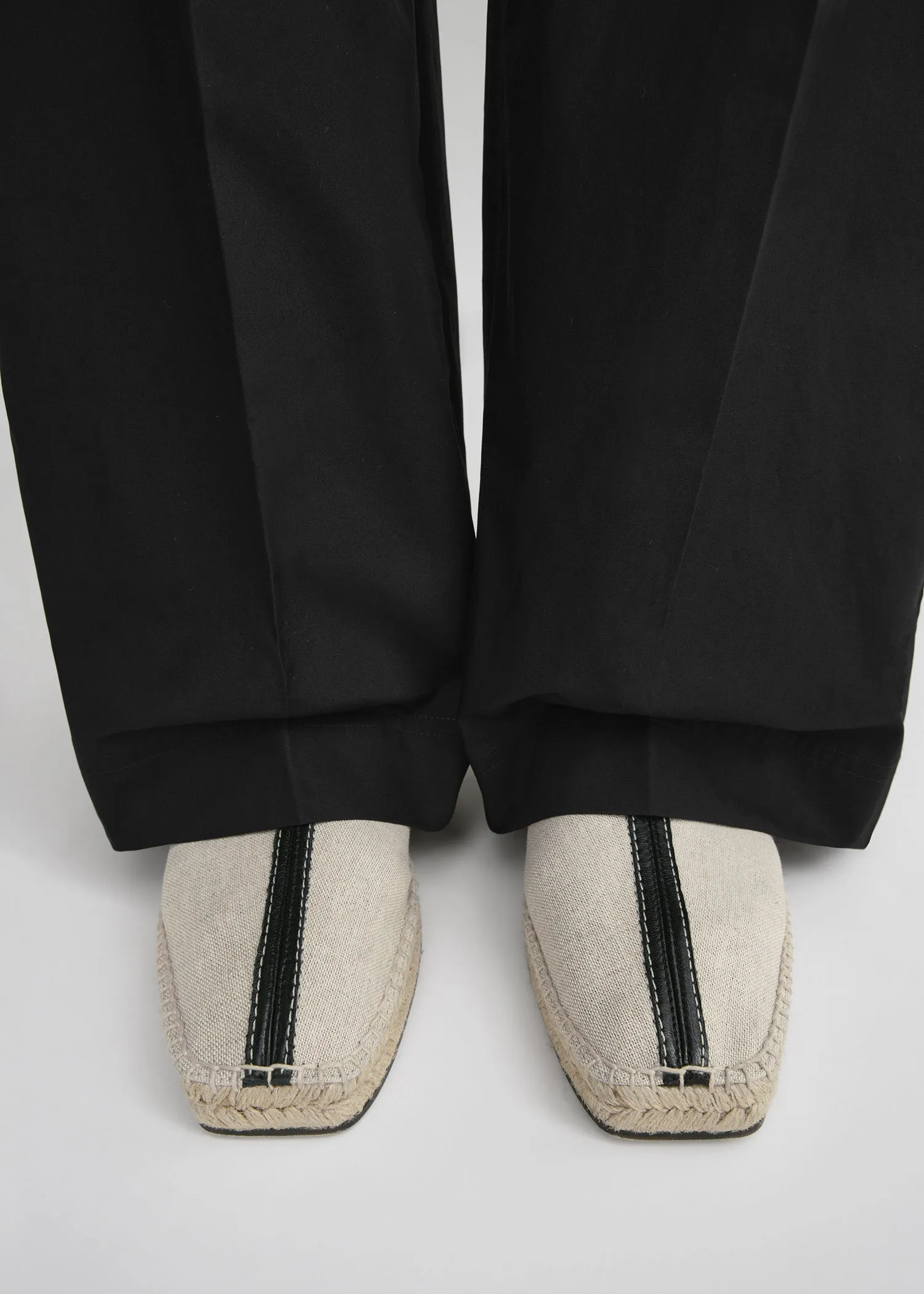 Canvas espadrille slippers ecru/black