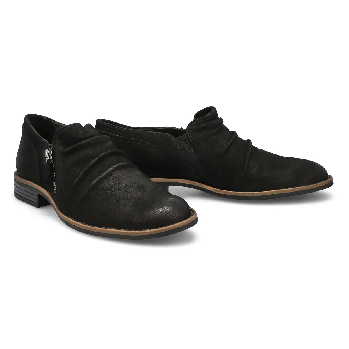 Clarks  Camzin Pace Women