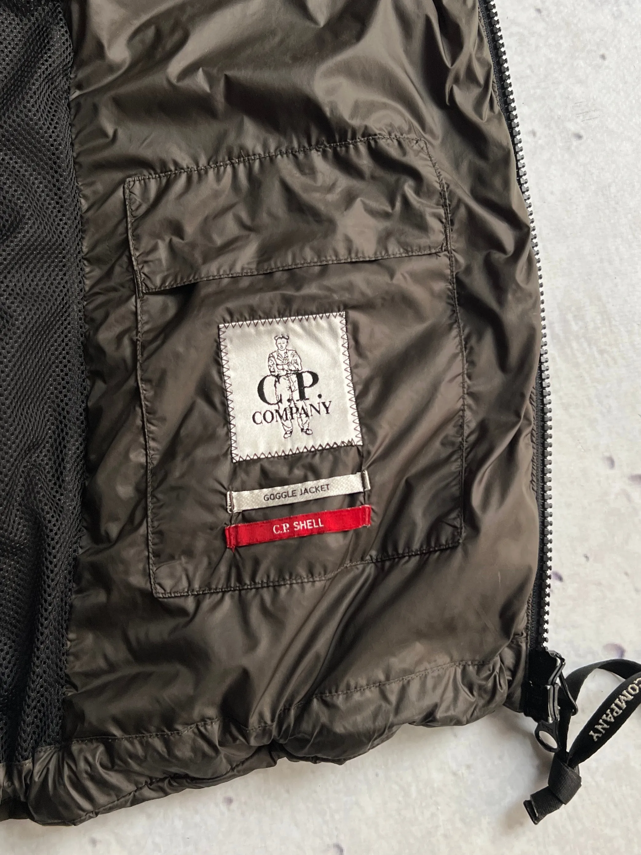 CP Company Down Fill Shell Goggle Jacket (L)