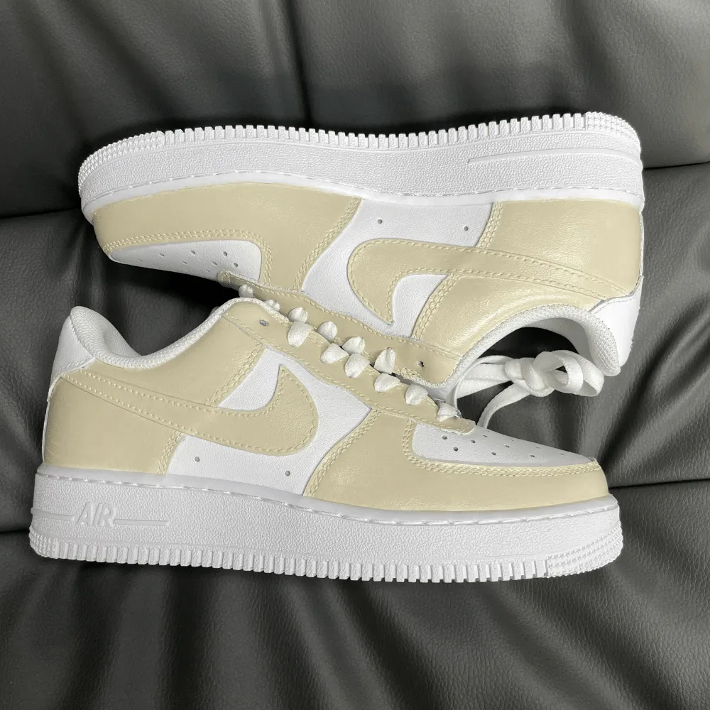 Custom Nike Air Force 1 Crème de la Crème