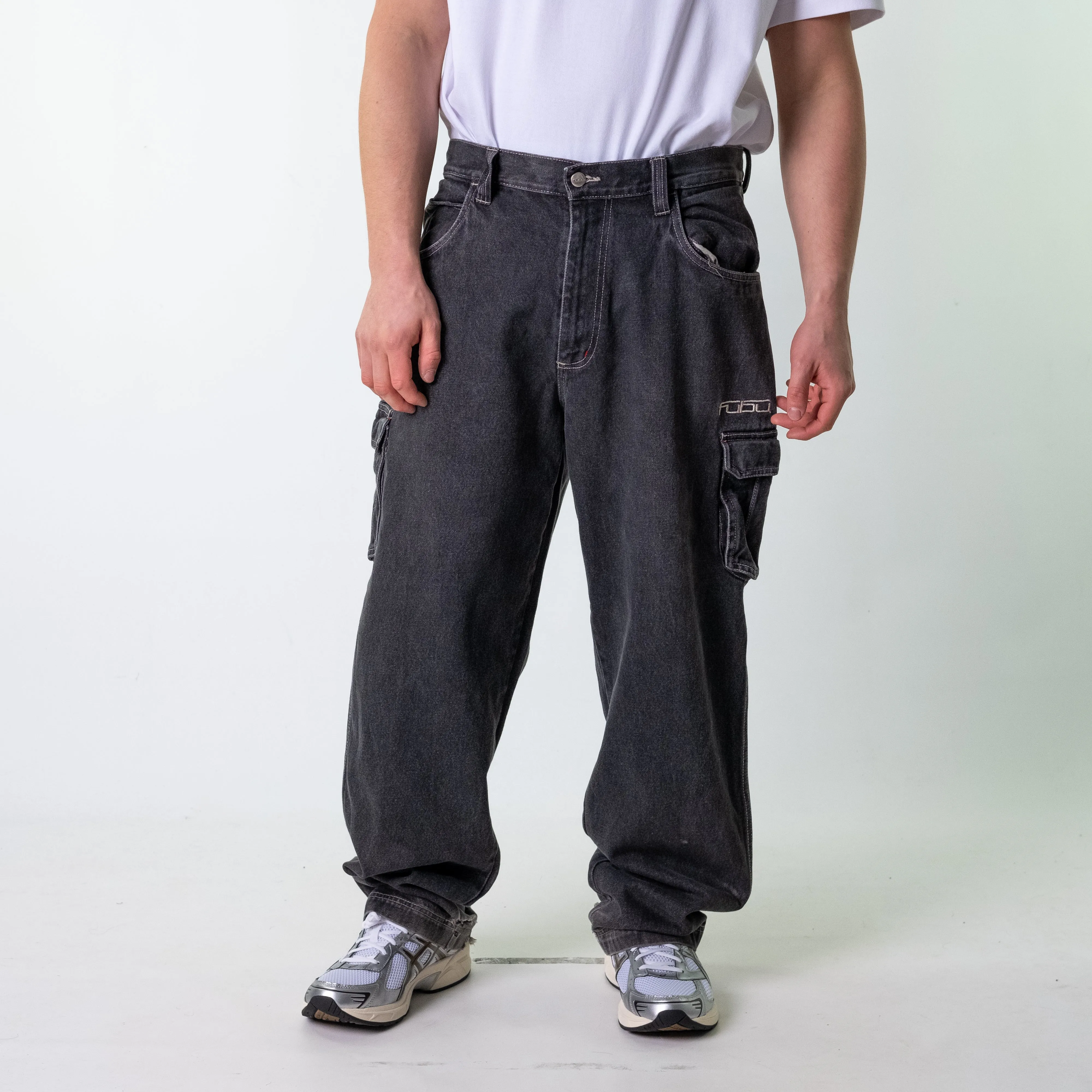 Dark Grey 90s FUBU  Cargo Skater Trousers Pants Jeans (36x34)