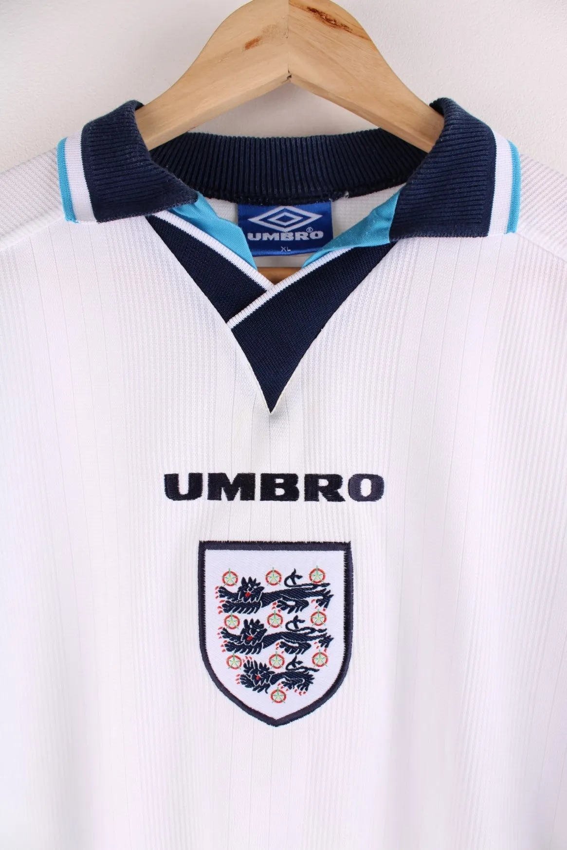 England 1995/97 Umbro Football Shirt