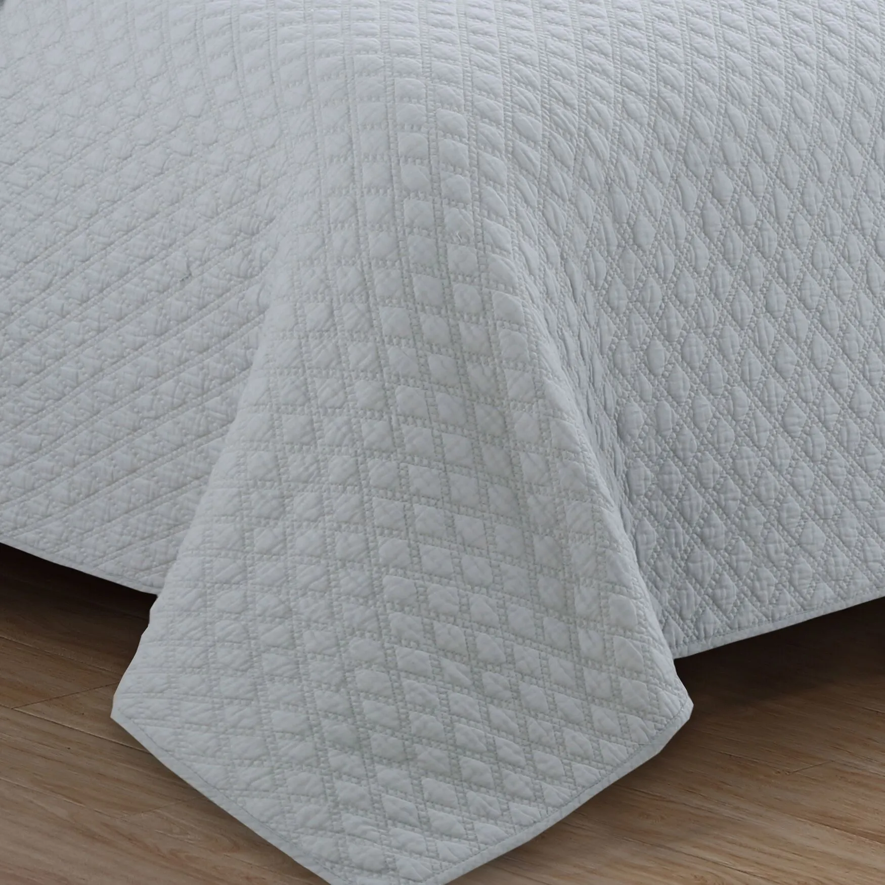Estate Collection Fenwick Quilt Set