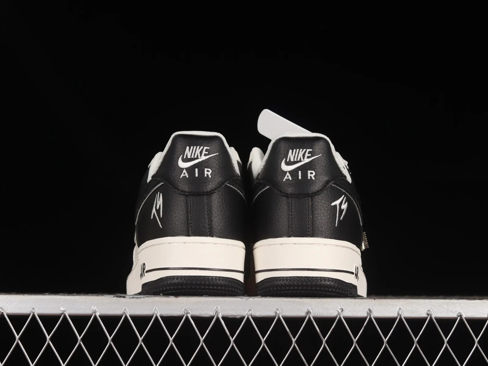 Fat Joe x Nike Air Force 1 07 Low Beige Black lO5636-333