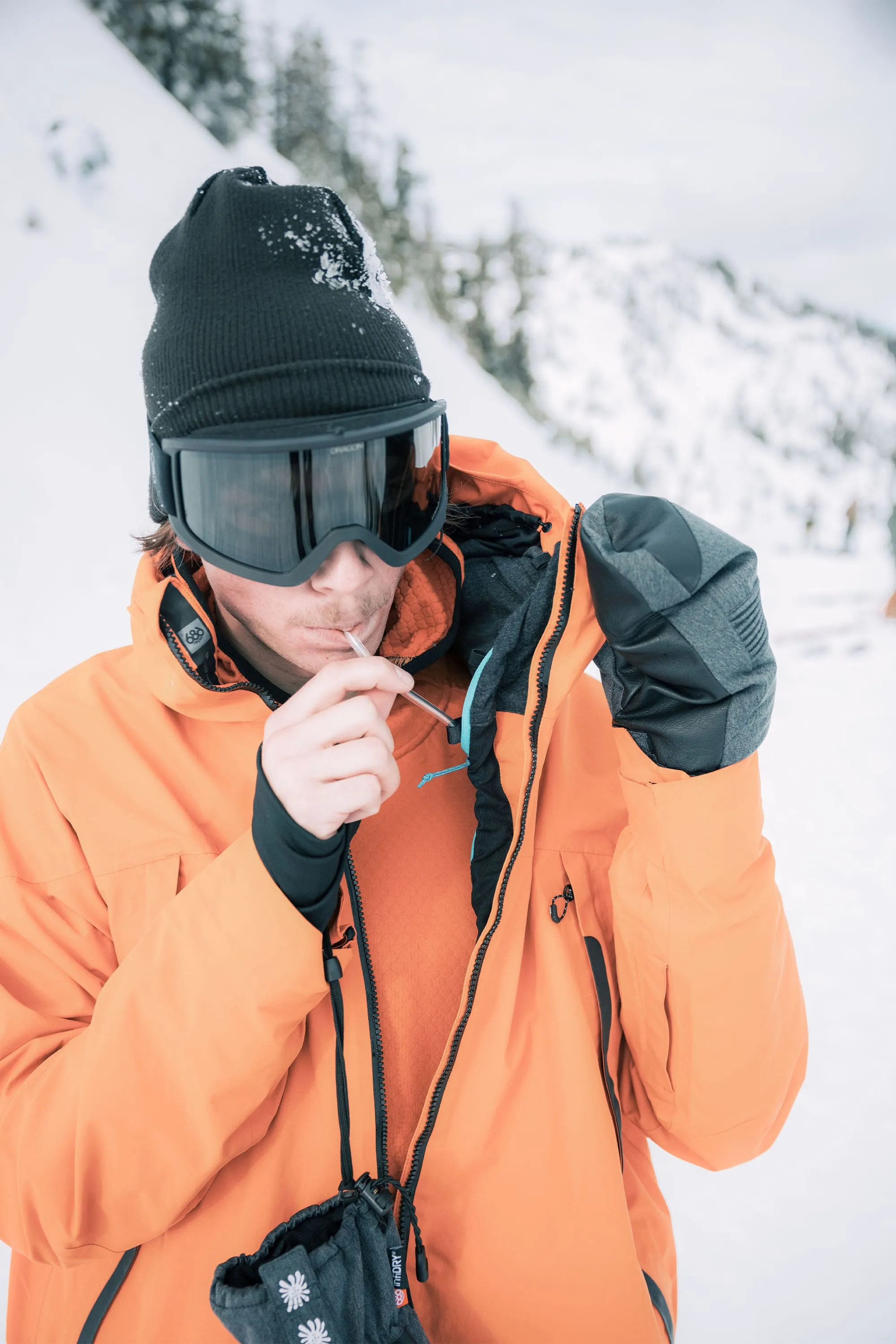   GORE-TEX Hydrastash Sync Jacket