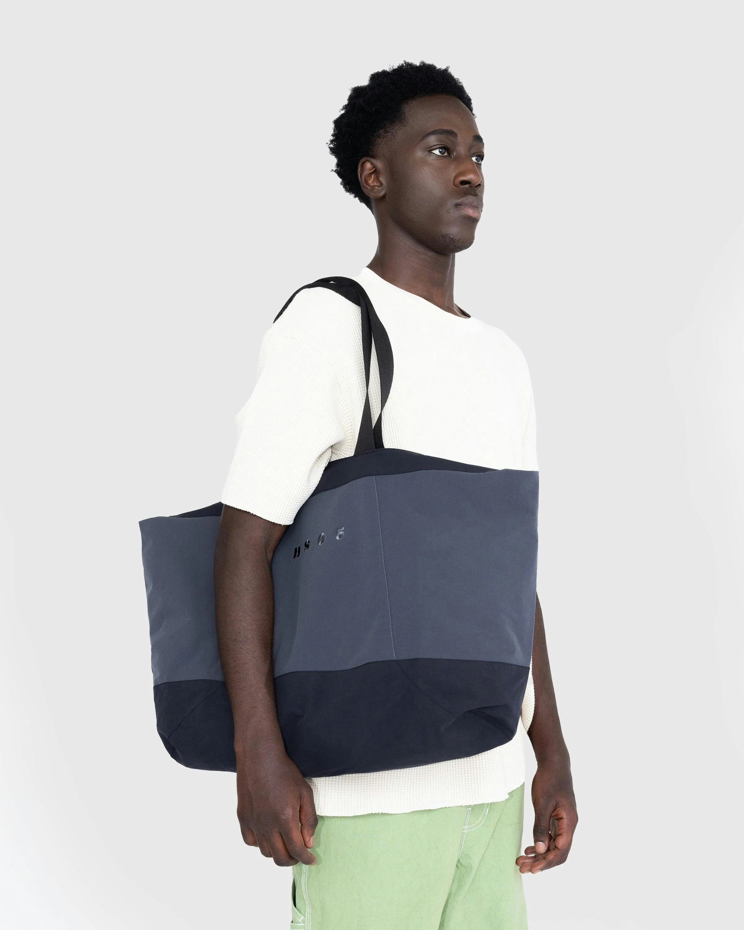 Highsnobiety HS05 – 3-Layer Nylon Tote Bag Black | Highsnobiety Shop