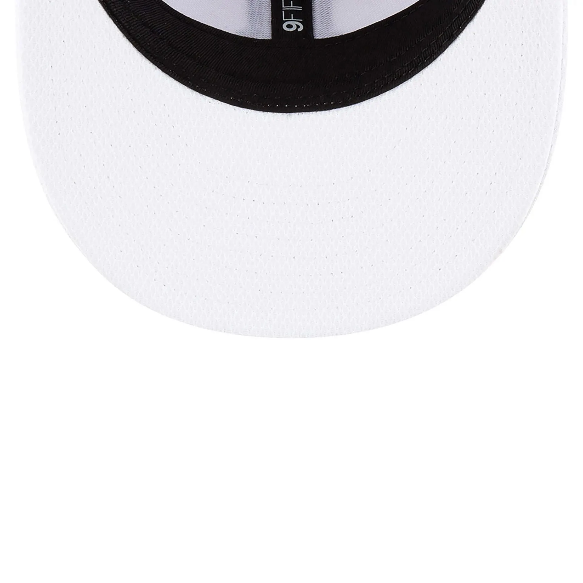 Ironheads LIV Golf White Low Profile 9FIFTY Snapback Cap