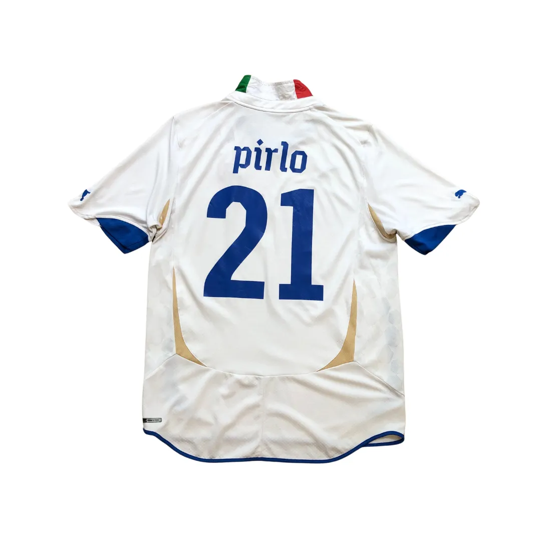 Italy 2010/2012 Pirlo Puma Original Away Football Shirt Large