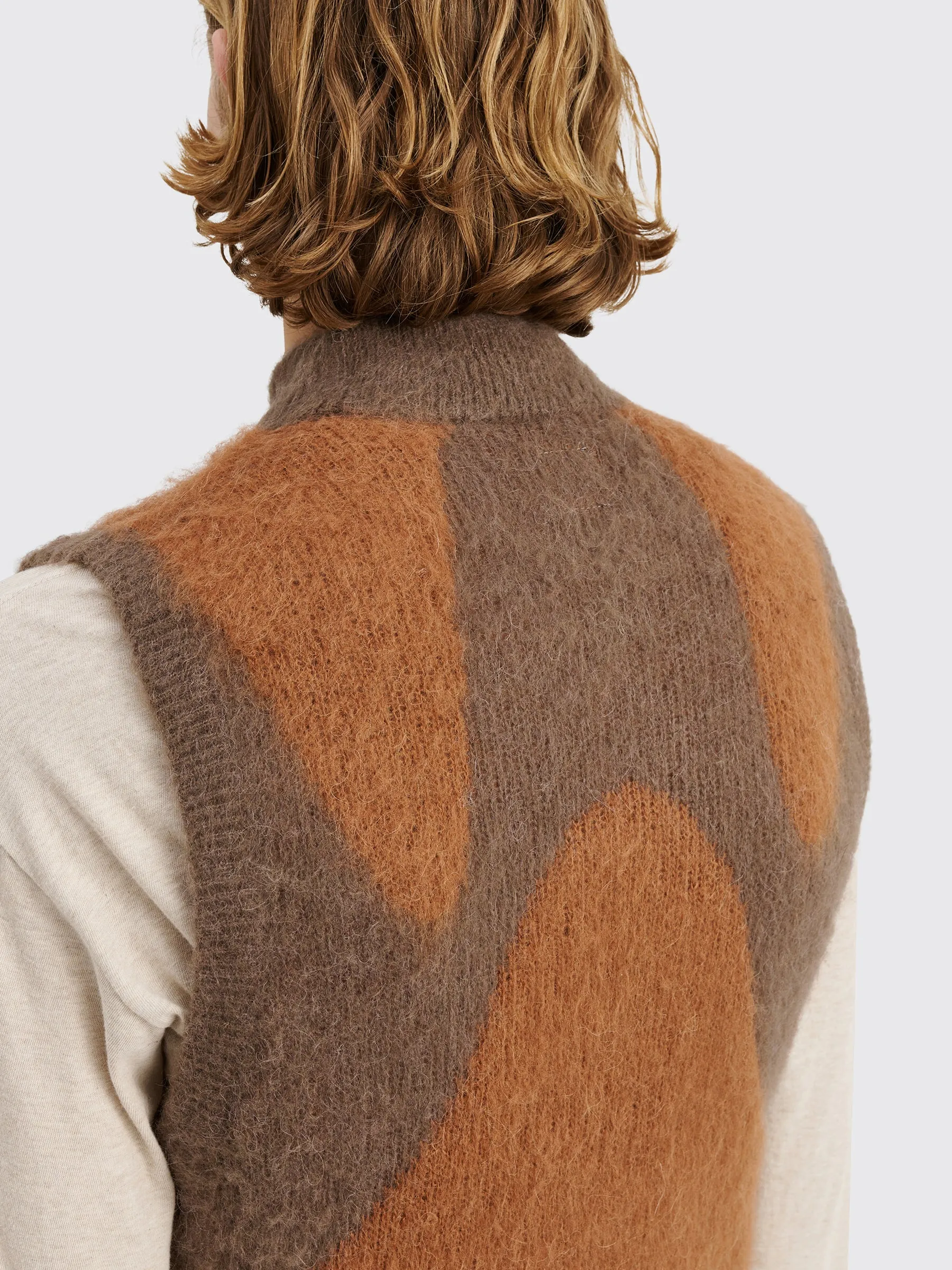 _J.L-A.L_ Liquid Alpaca Vest Grey / Brown