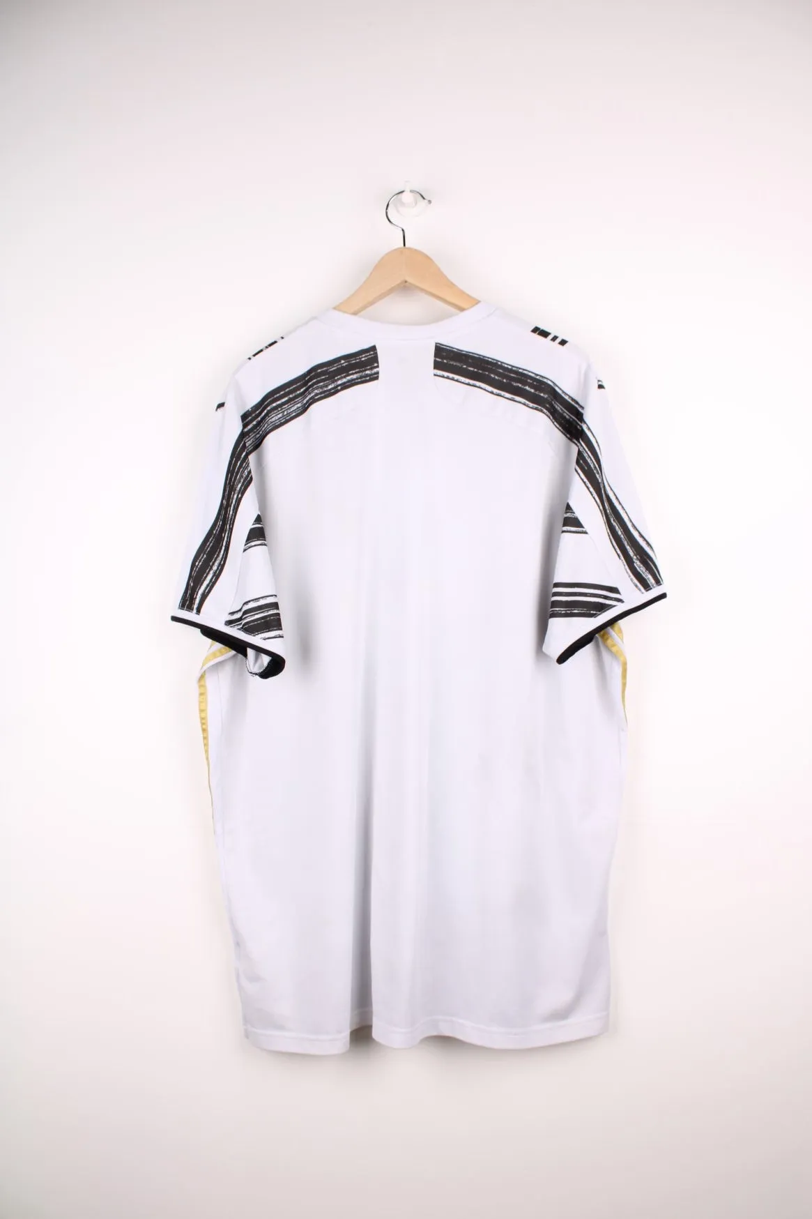 Juventus 2020/21 Home Football Shirt