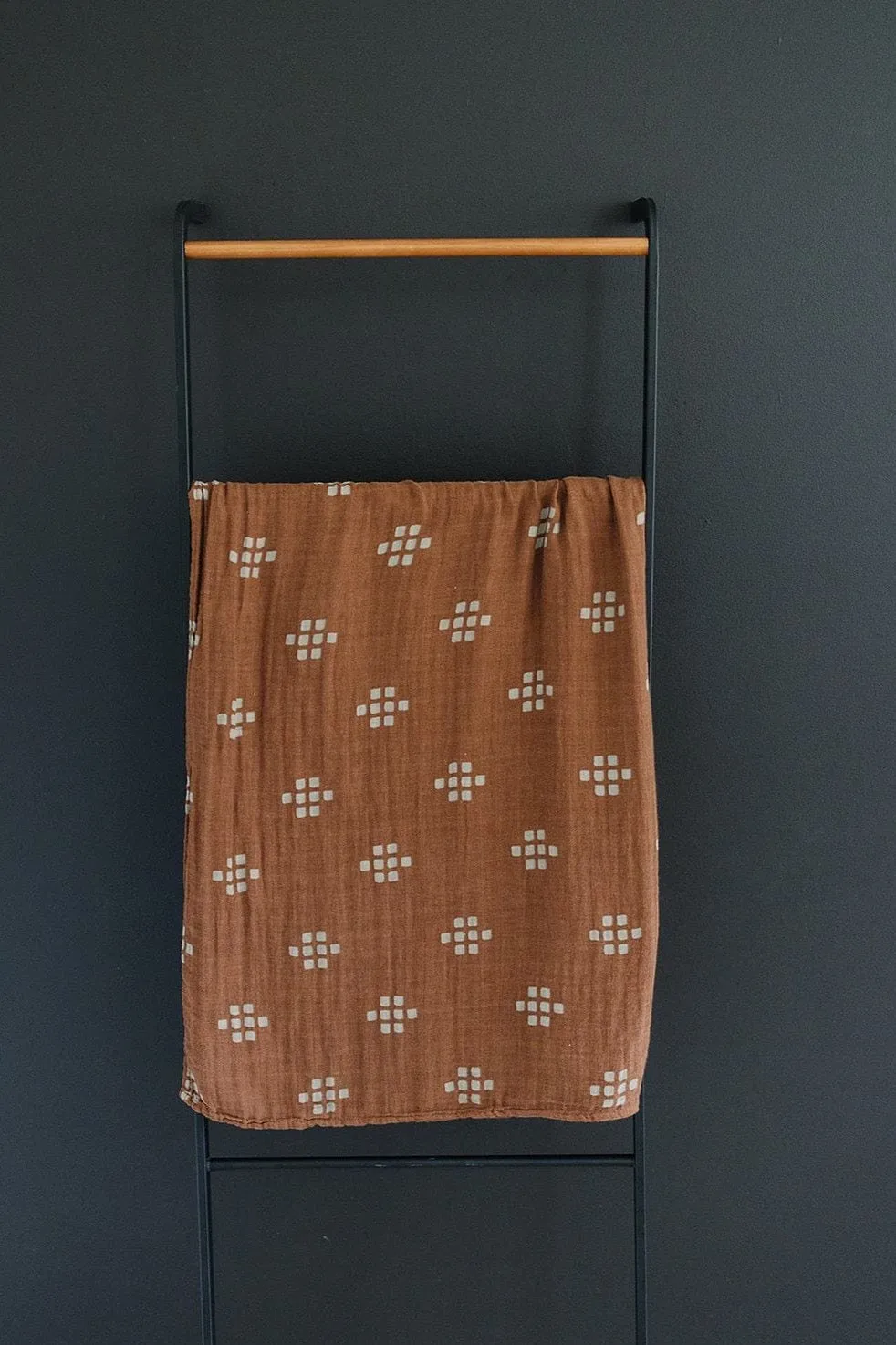 Mebie Baby Chestnut Textiles Muslin Swaddle Blanket *