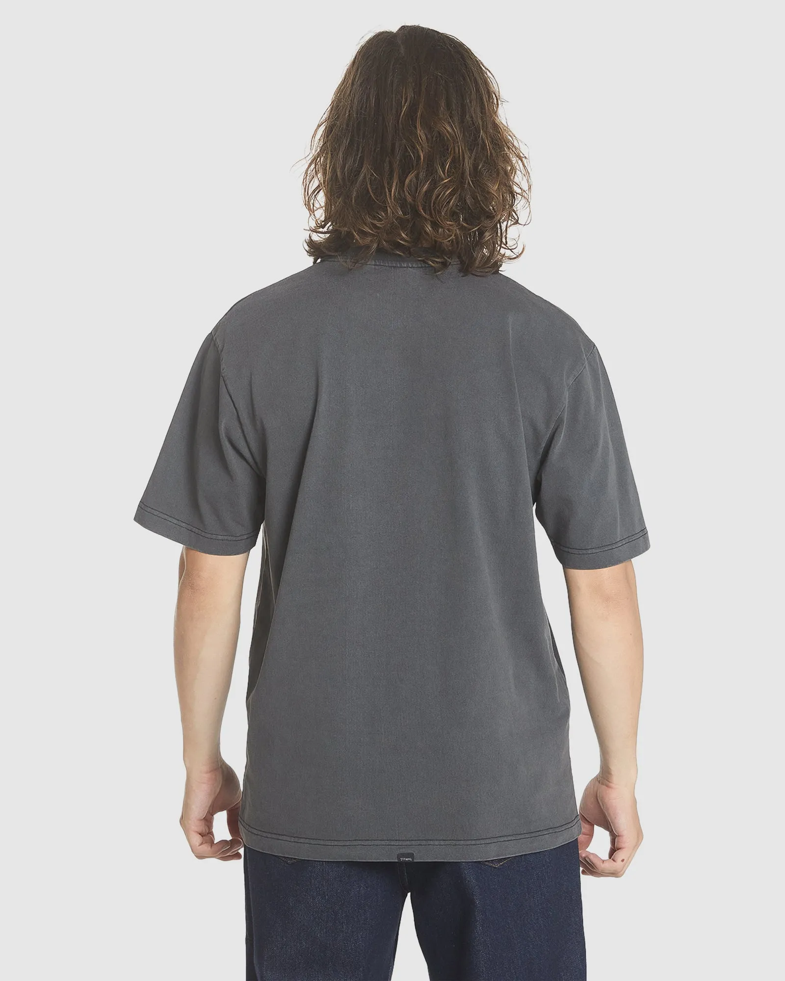 MINIMAL THRILLS MERCH FIT TEE