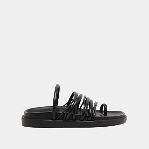 Multi-strap sandals in black leather