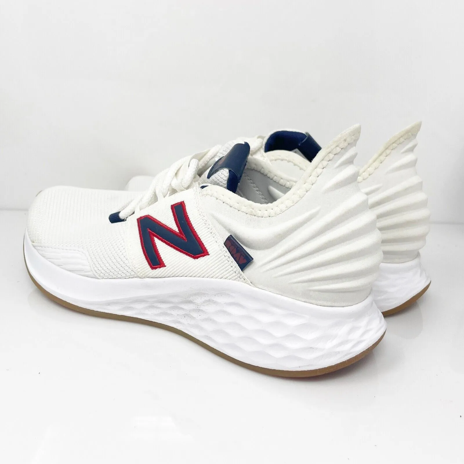 New Balance Womens Fresh Foam Roav WROAVSAM White Running Shoes Sneakers 9.5 D