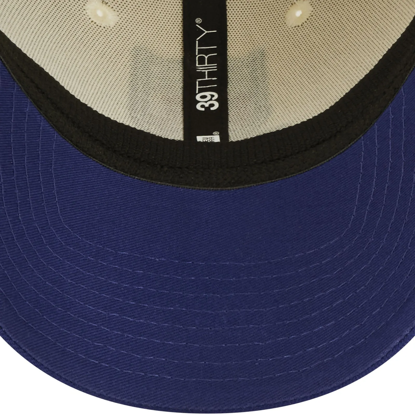 New Era NFL Official Logo 39THIRTY Sideline 2022 Baseball Cap - White