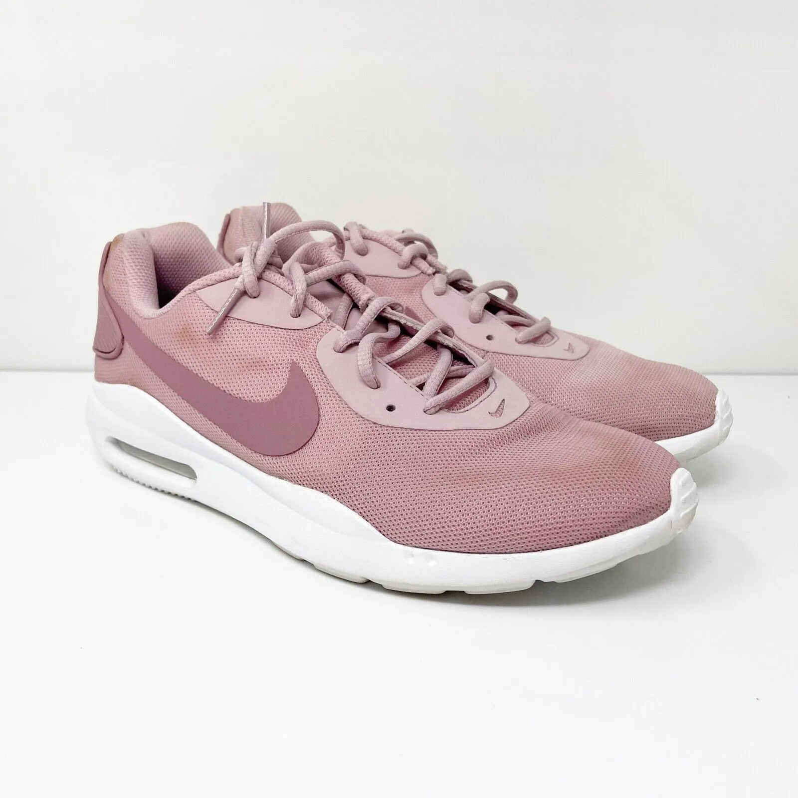 Nike Womens Air Max Oketo AQ2231-500 Pink Running Shoes Sneakers Size 9.5