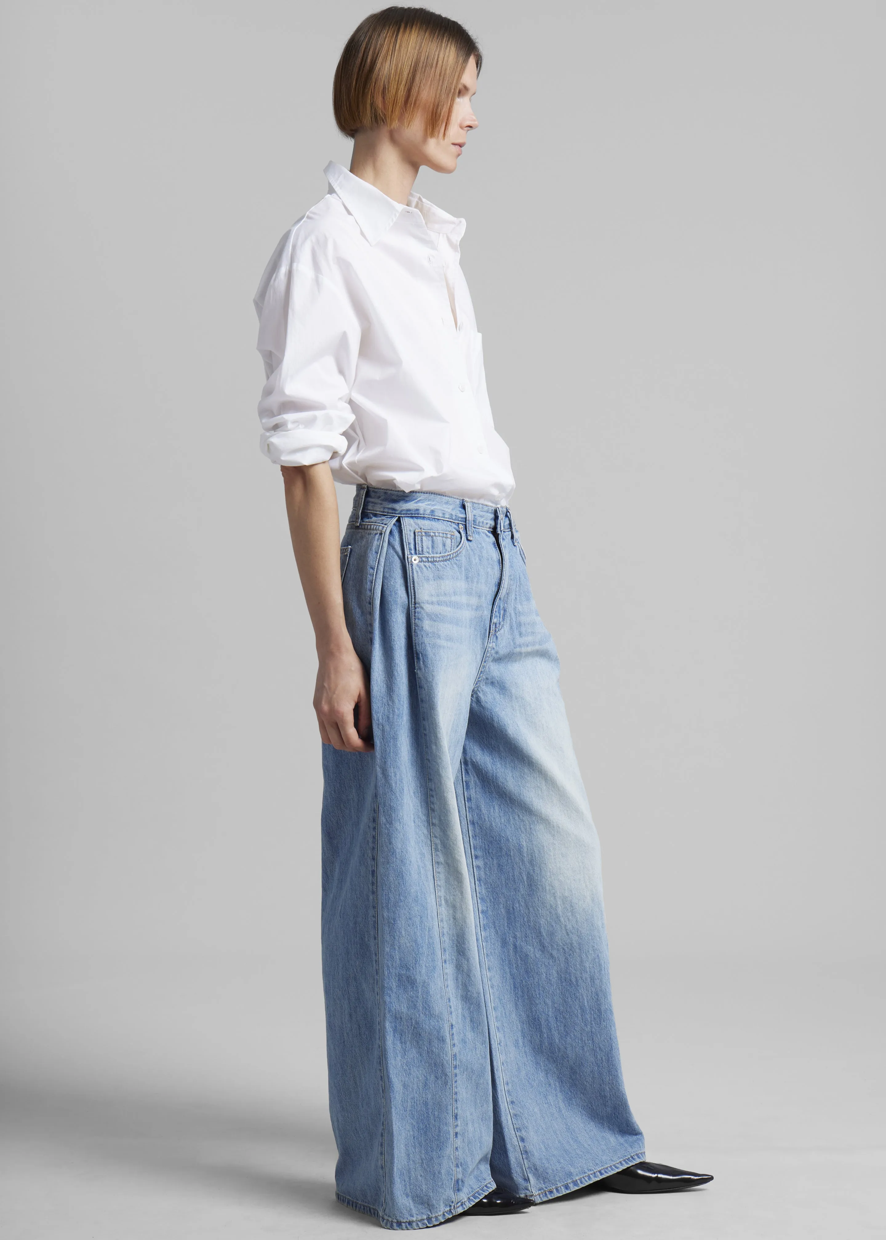 Oakley Wide Leg Jeans - Blue Wash