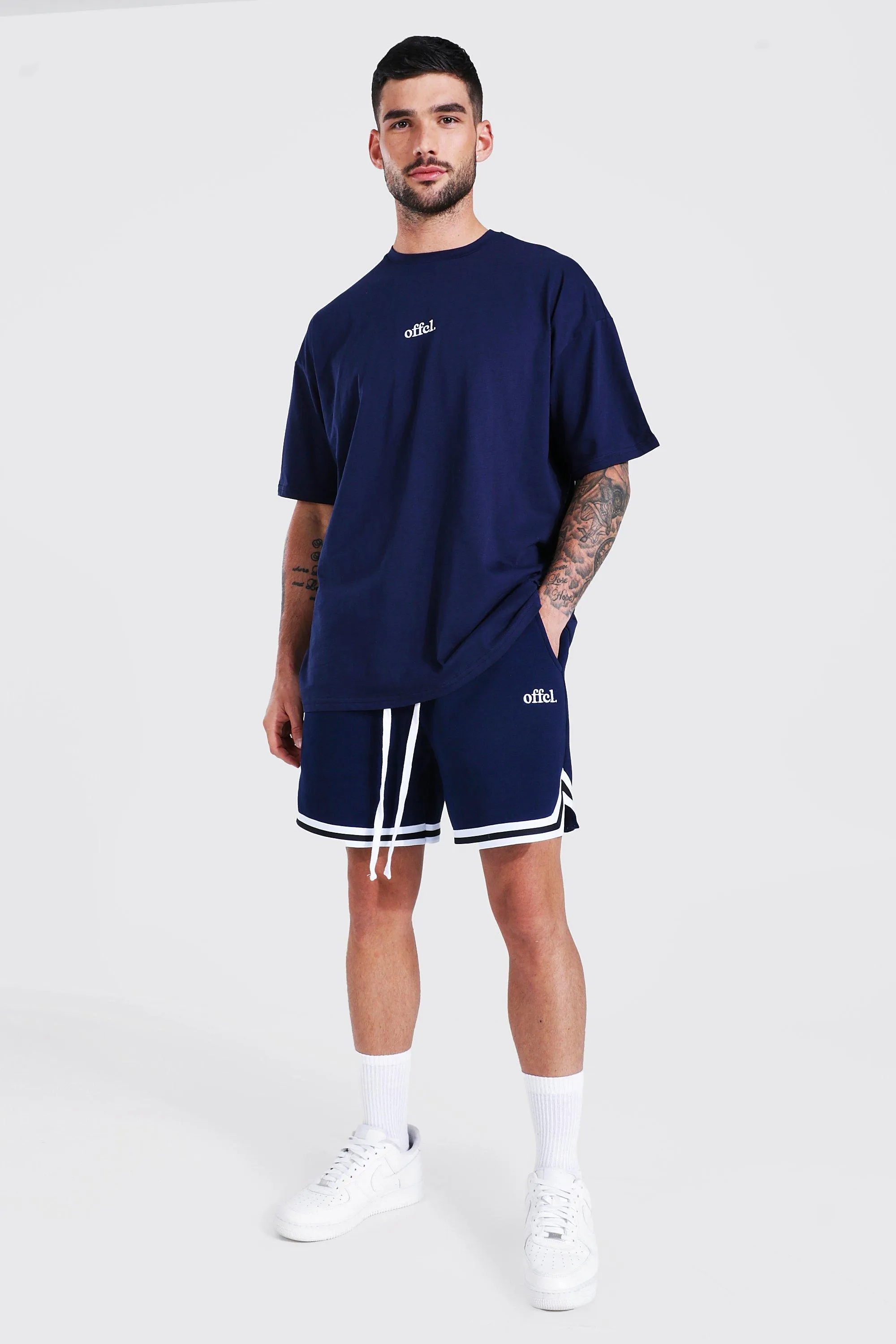 Oversized Offcl T-shirt & Basketball Short