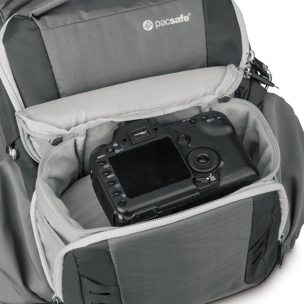 Pacsafe Camsafe V11 Camera Frontpack 