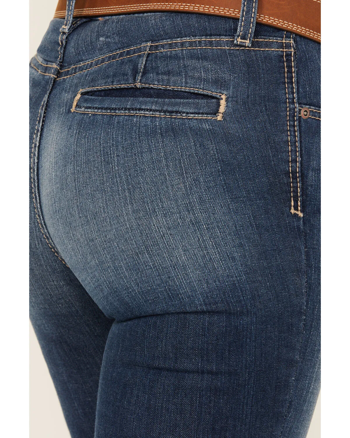 Product Name:  Cinch Women's Lynden Medium Wash Mid Rise Trouser Stretch Denim Jeans