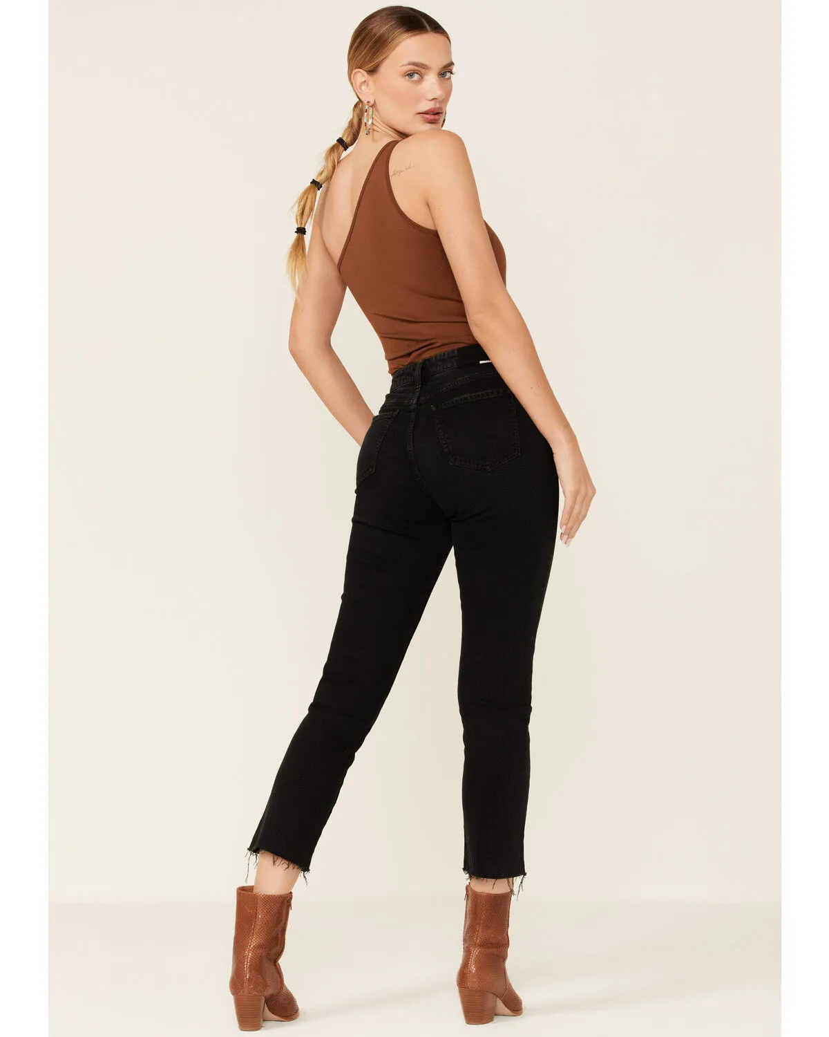 Product Name:  Daze Women's Black Daily Driver Crop High Rise Denim Jeans