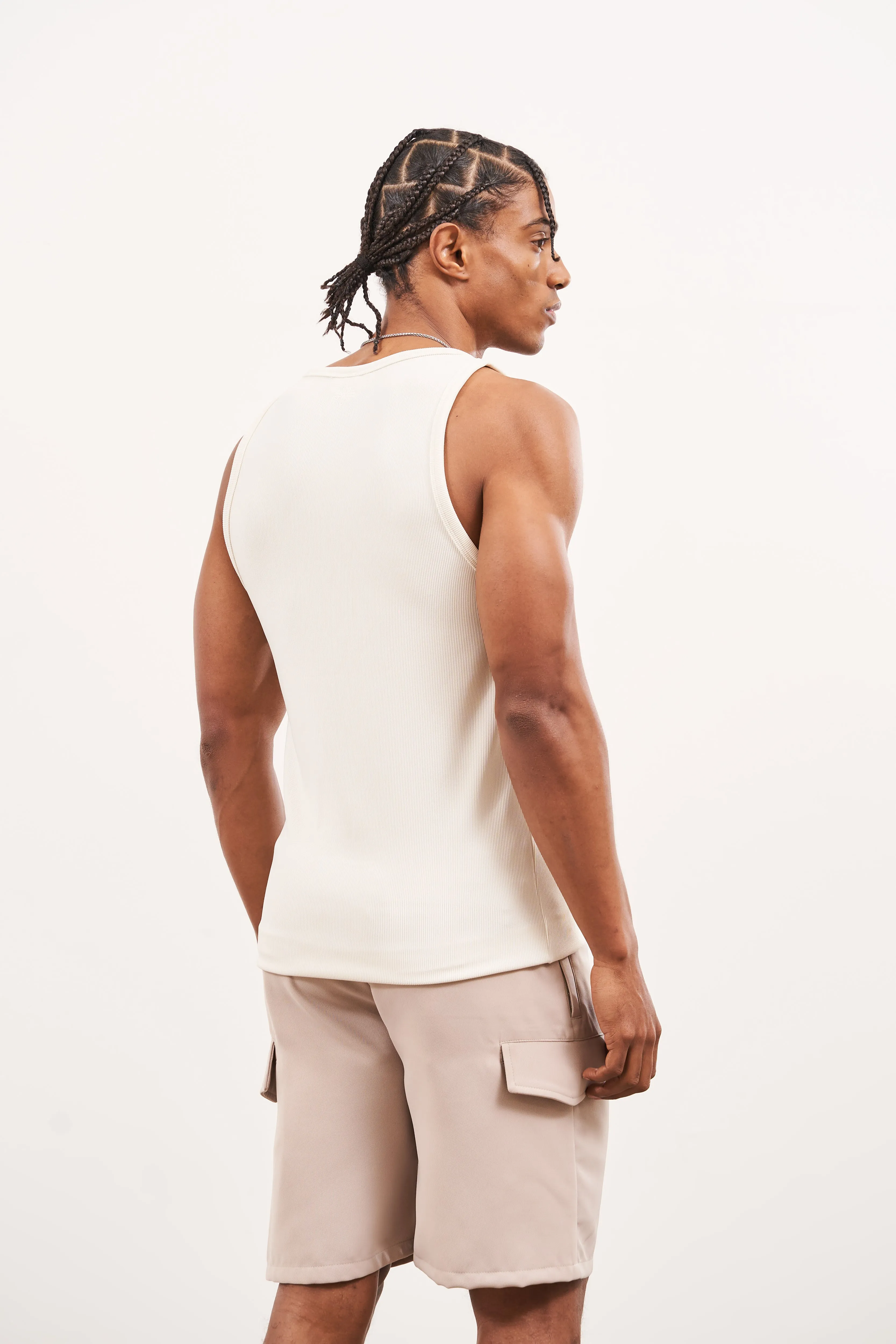 RIB TEXTURED VEST - OFF WHITE