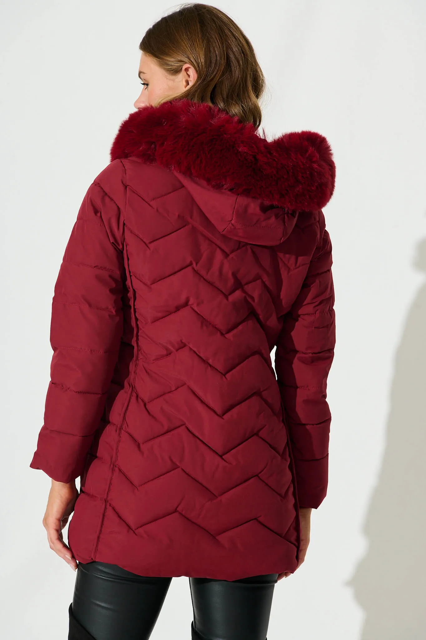 Salzburg Puffer Jacket In Wine