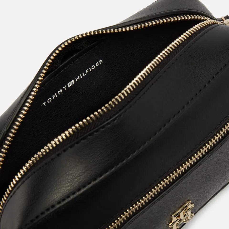 Tommy Hilfiger Iconic Tommy Faux Leather Camera Bag