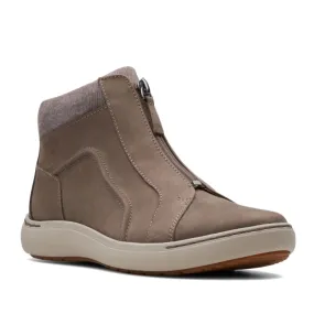 Women’s Clarks Nalle Lo Waterproof – Taupe