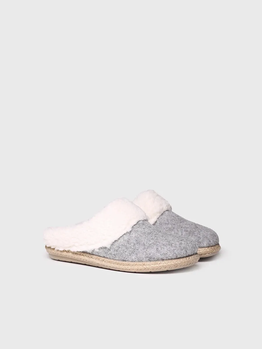 Women's Slippers in Felt and Sheepskin - DELI-BF