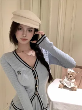 Xiaoxiangfeng high-end suit for women in autumn v-neck knitted cardigan slim bottoming shirt pleated skirt two-piece set